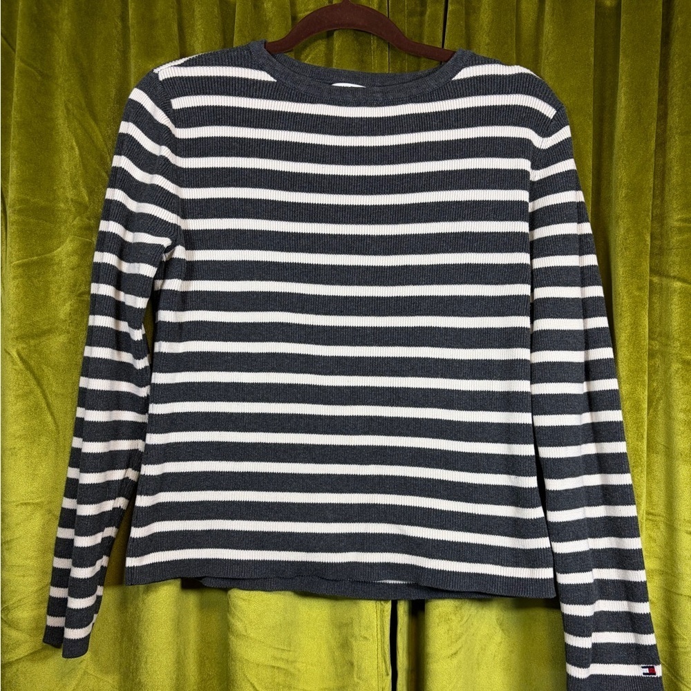 Vintage 90s Tommy Hilfiger Grey Stripe Cotton Ribbed Sweater. Size M.